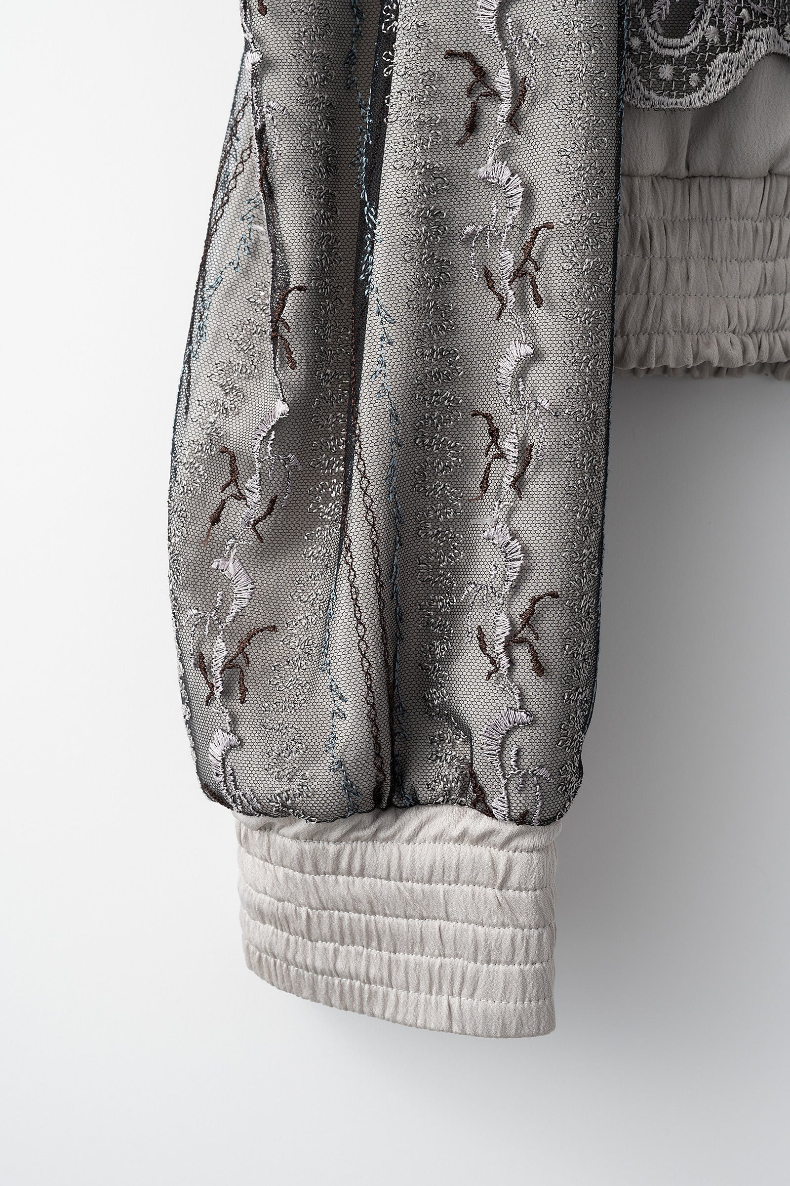 Petal lace zipped jacket (Gray)
