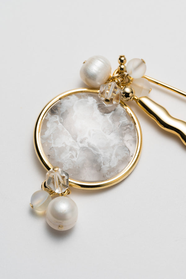 MURRAL Snow cover brooch (Gold)
