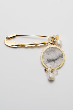 Snow cover brooch (Gold)