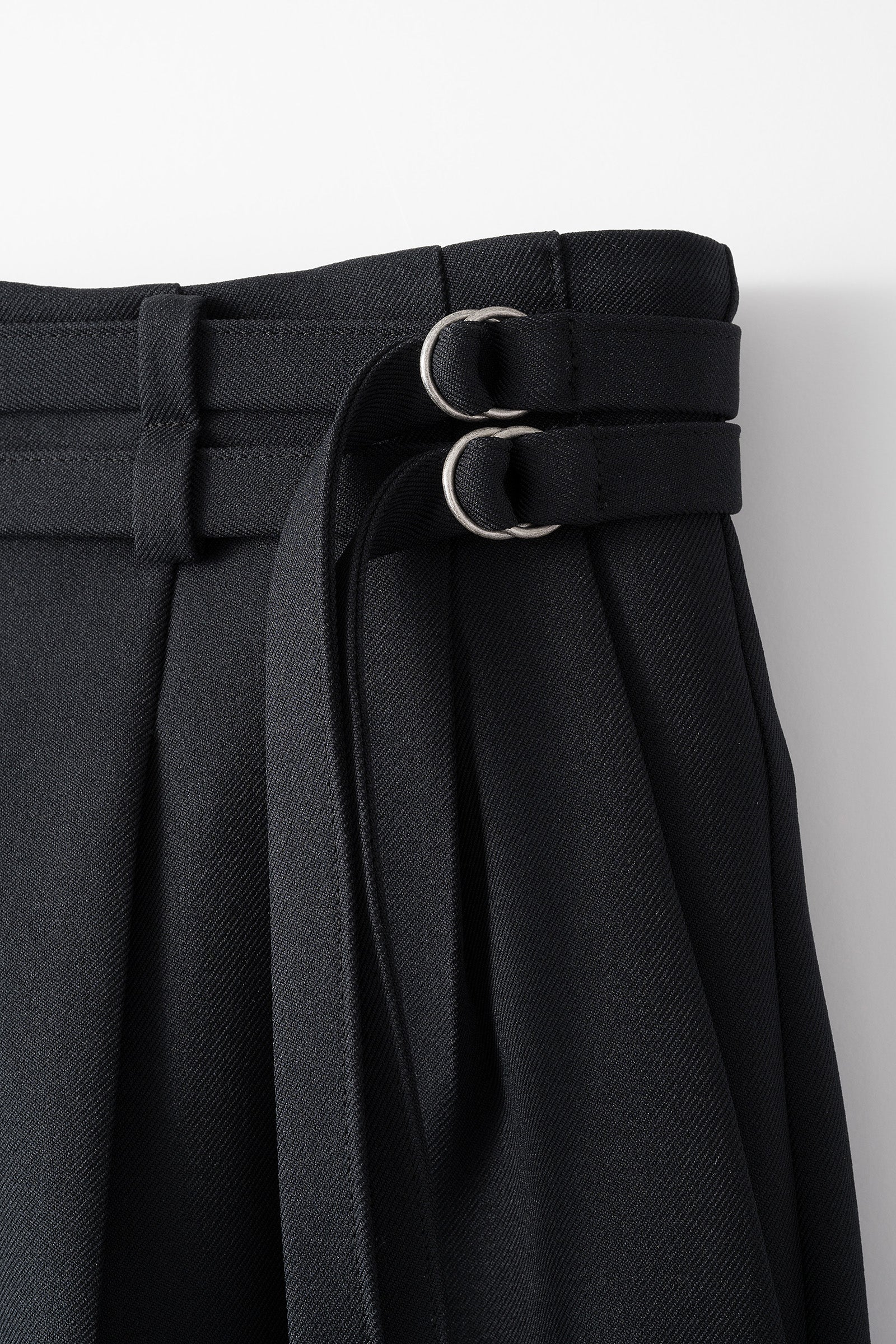 Flow string trousers (Black)