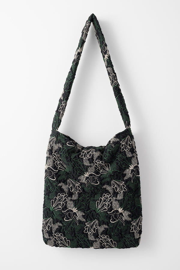 MURRAL Quartz embroidery cuddle bag (Black)