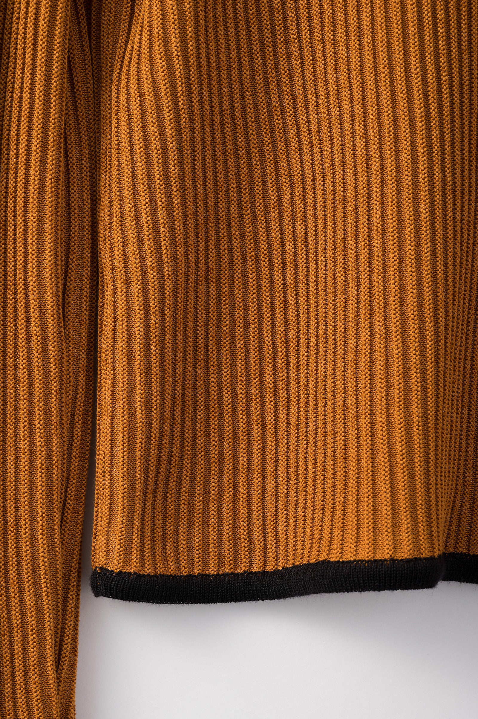 Sheer line sleeve rib knit top (Orange)