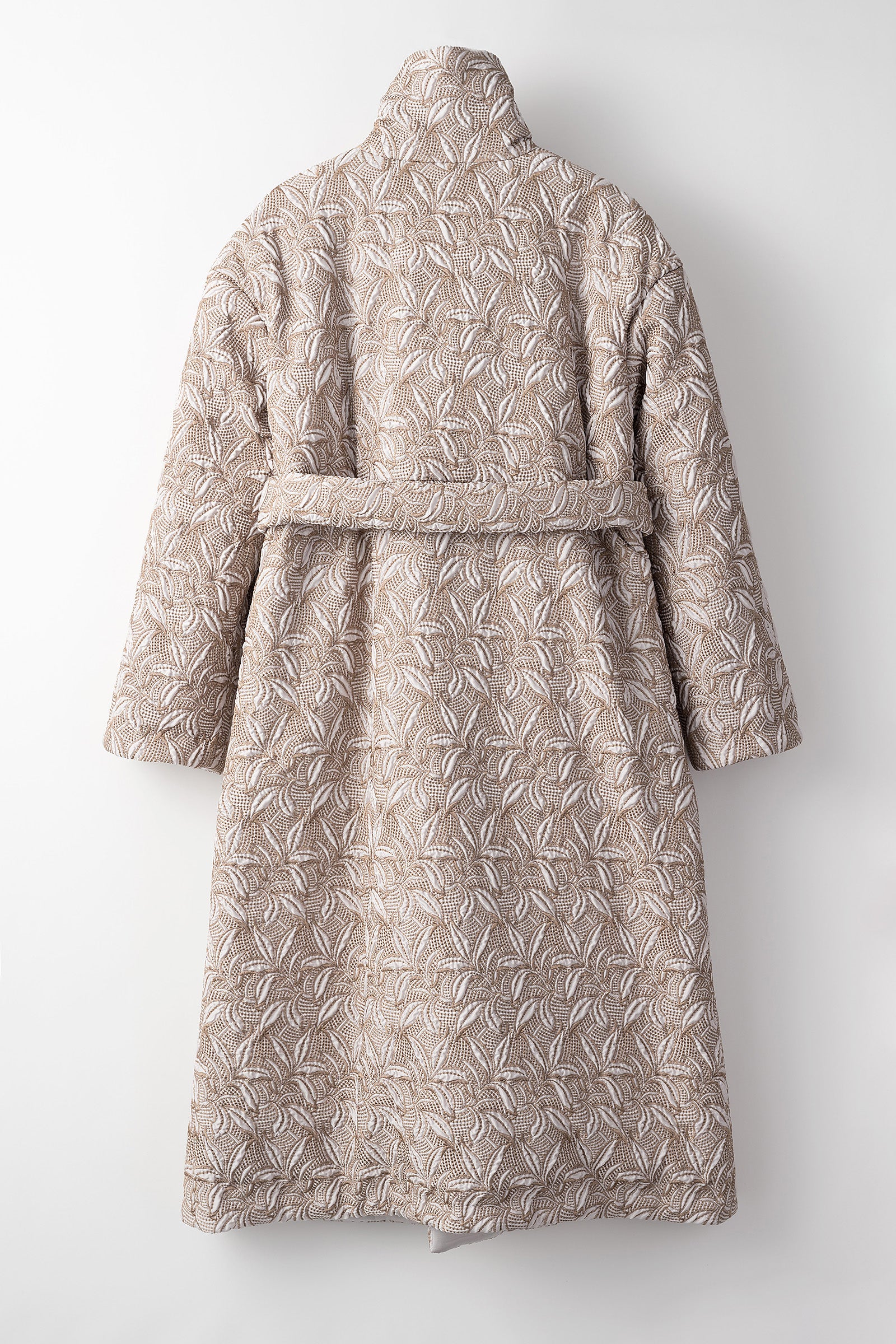 Thawing embroidery padding coat (Beige)