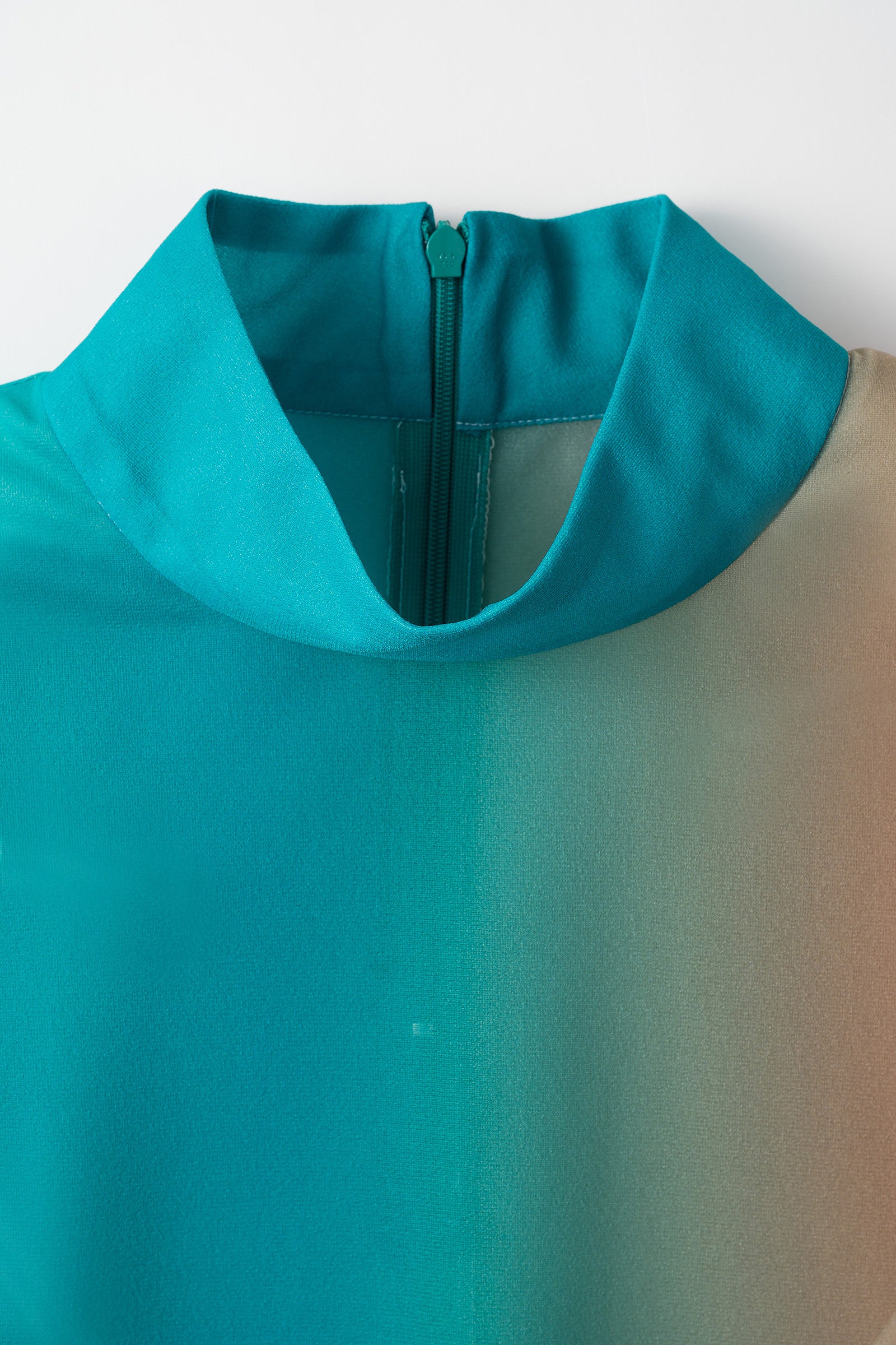 Sheer gradation top (Emerald blue)