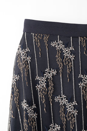 Everlasting embroidery lace skirt (Navy)