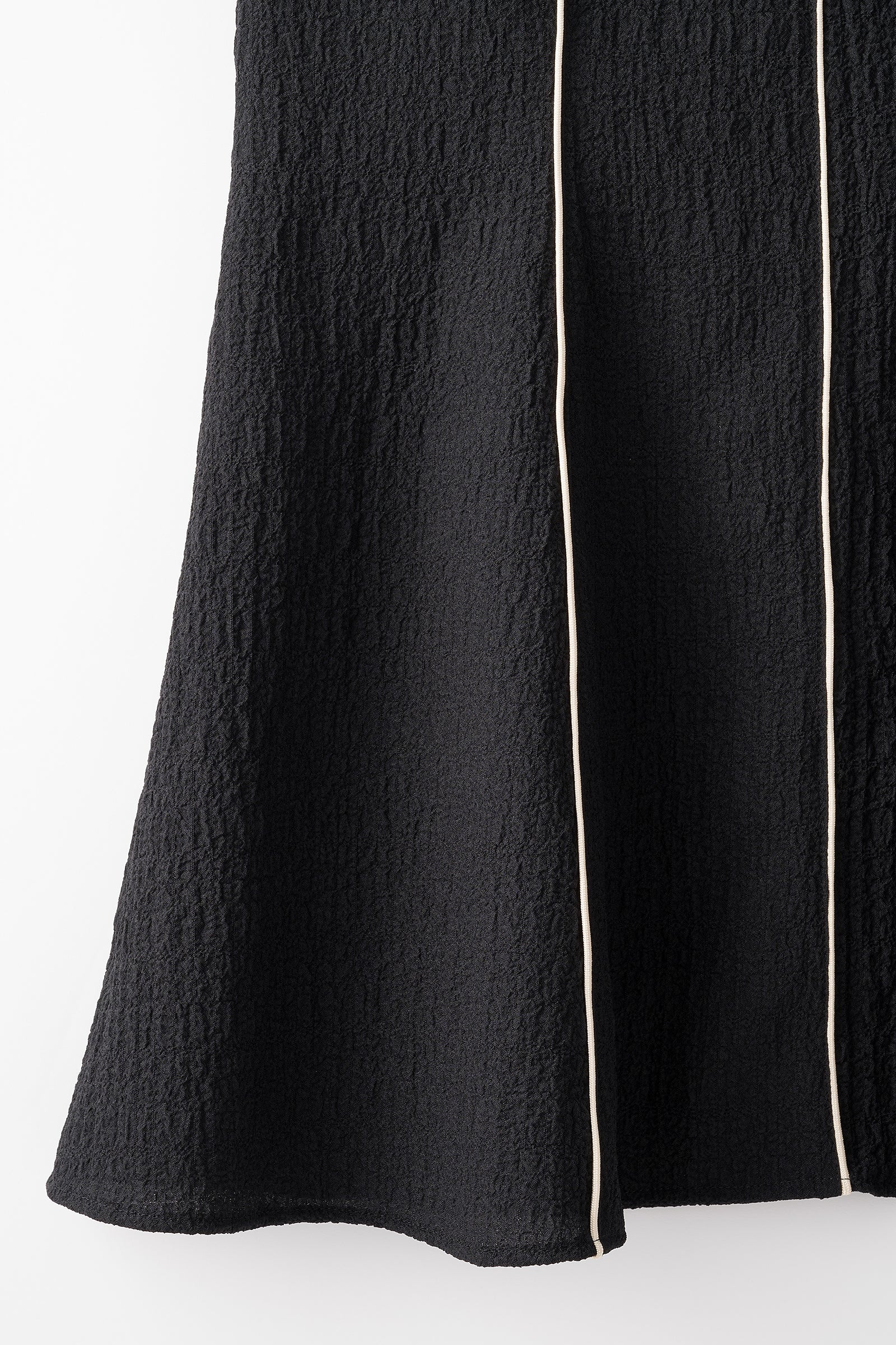 Unevenness skirt(Black)